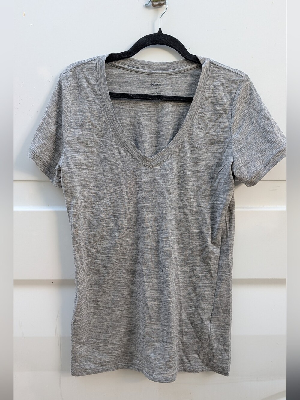 Women's Icebreaker T-shirt Gray Size Medium